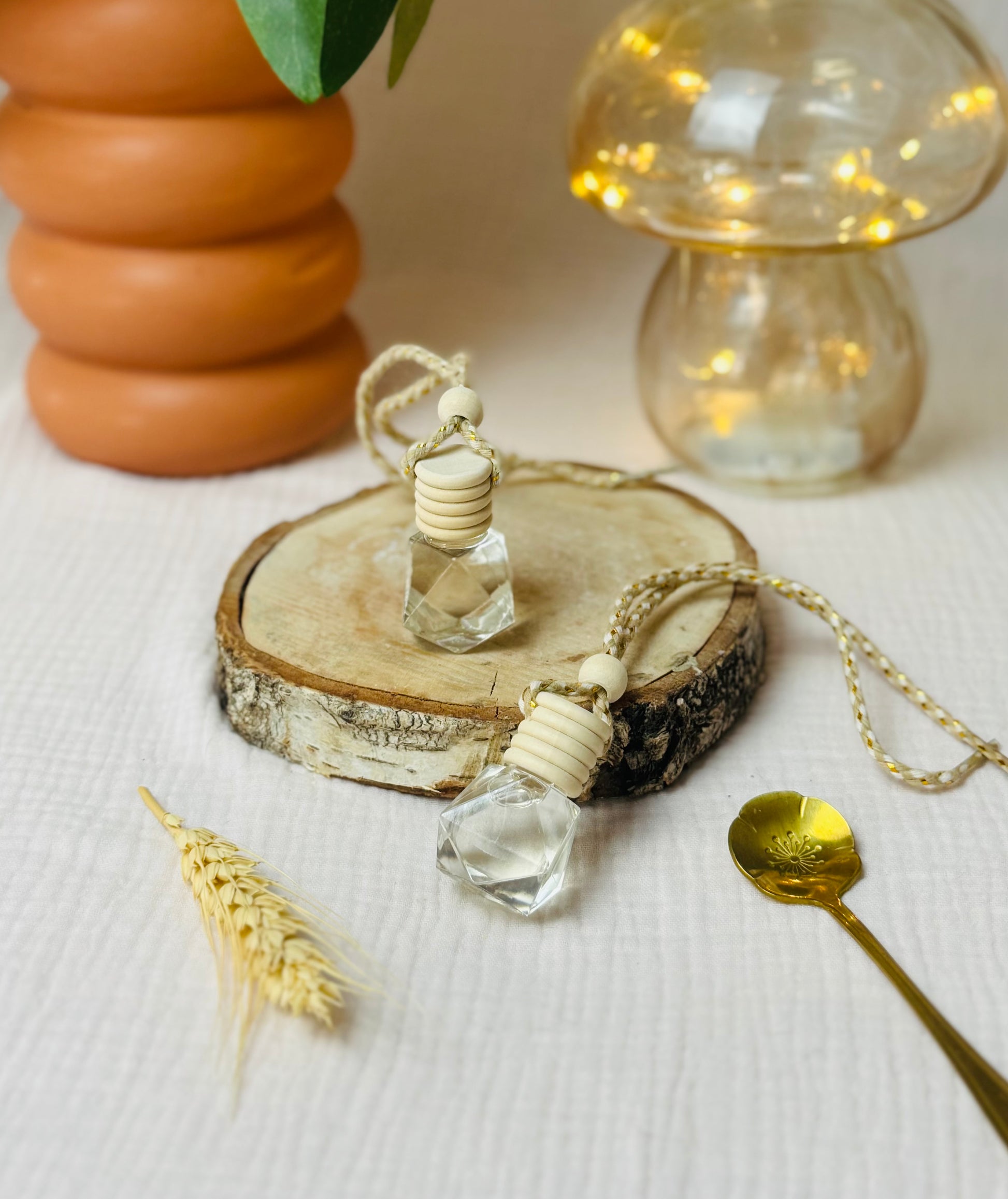 SUSPENSION VOITURE - 7 PARFUMS AU CHOIX