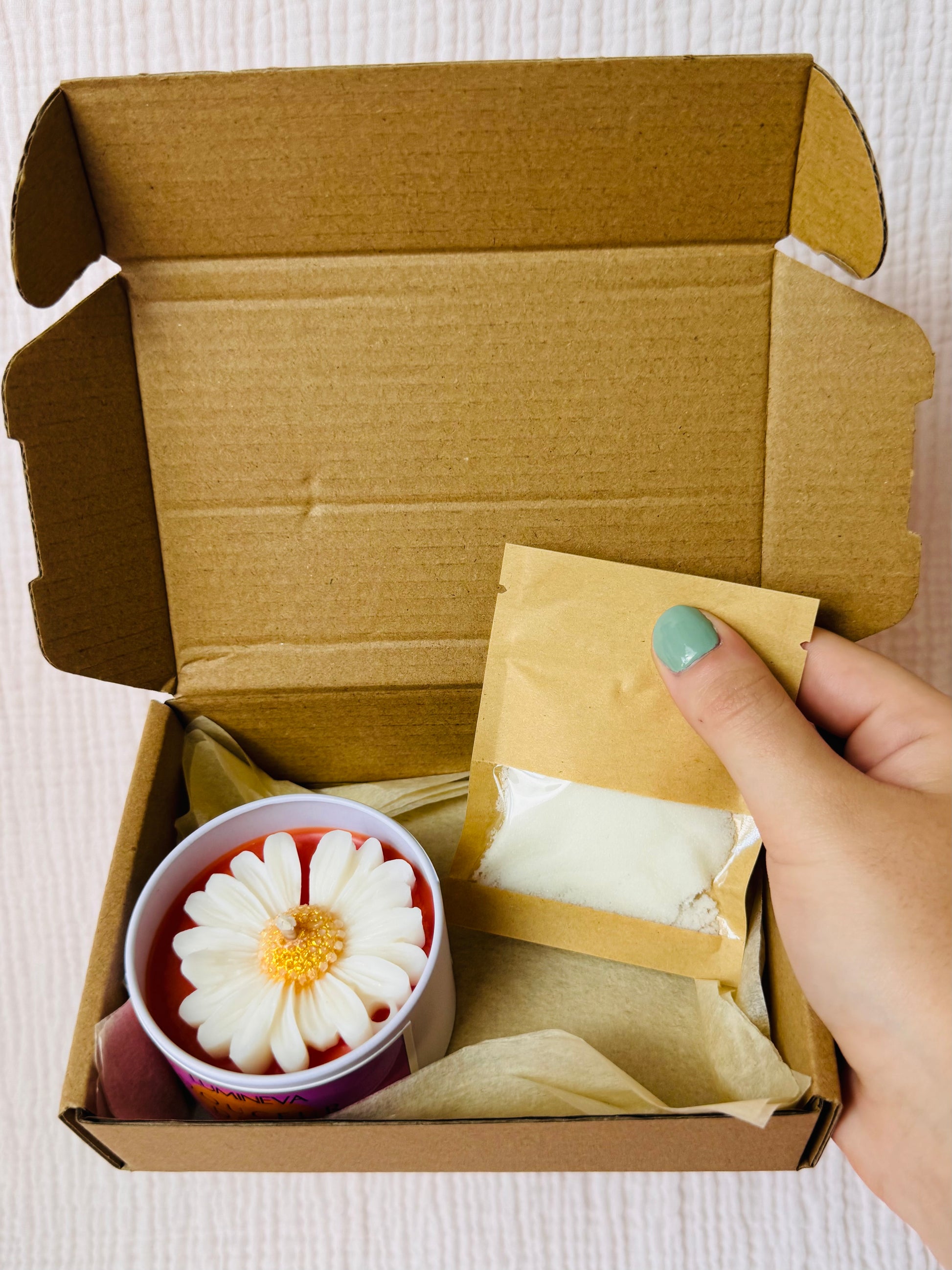 BOX SPECIALE TOUT SIMPLEMENT MERCI - version 1