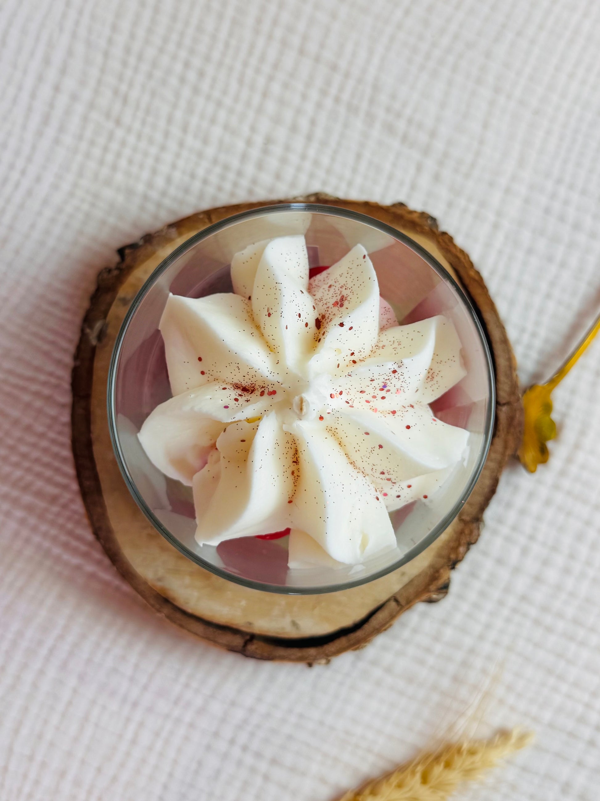 BOUGIE GOURMANDE FRAISE DES BOIS