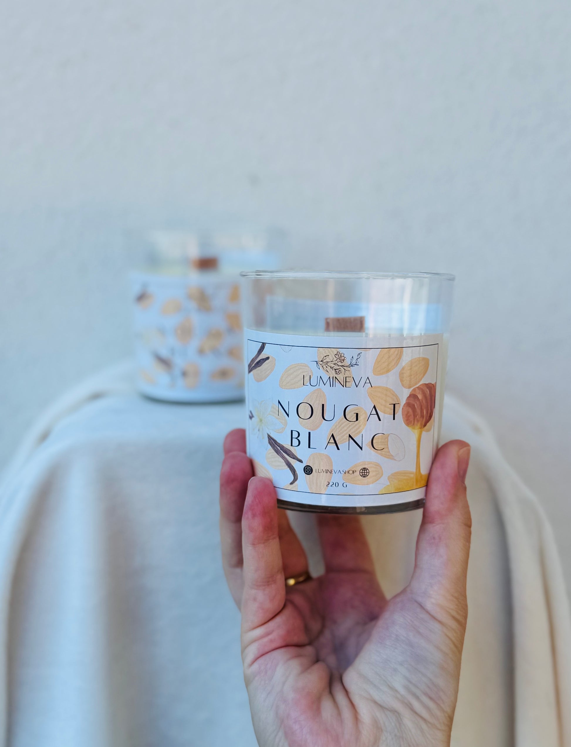 BOUGIE SIGNATURE NOUGAT BLANC