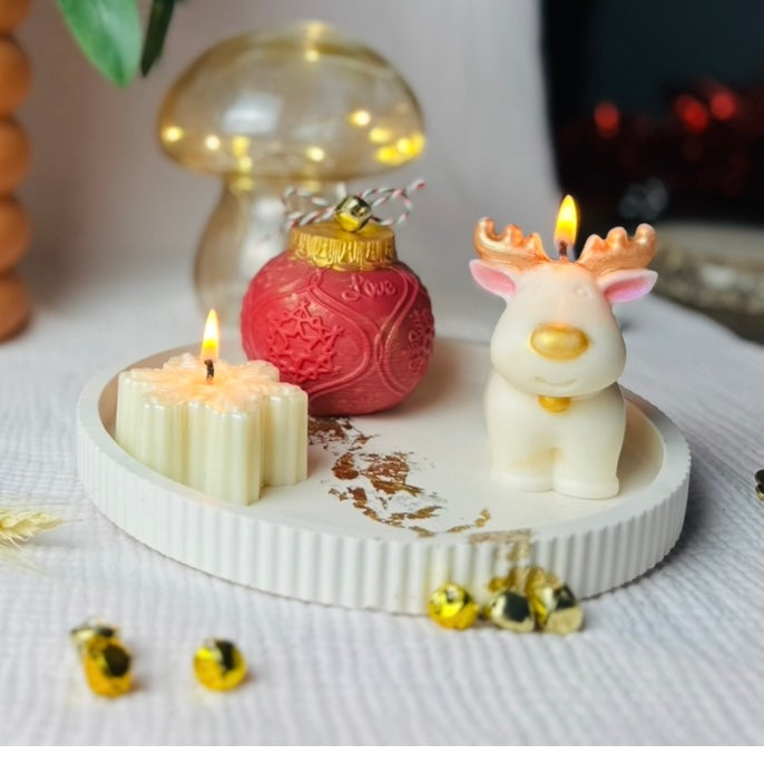 COUPELLE MERRY CHRISTMAS