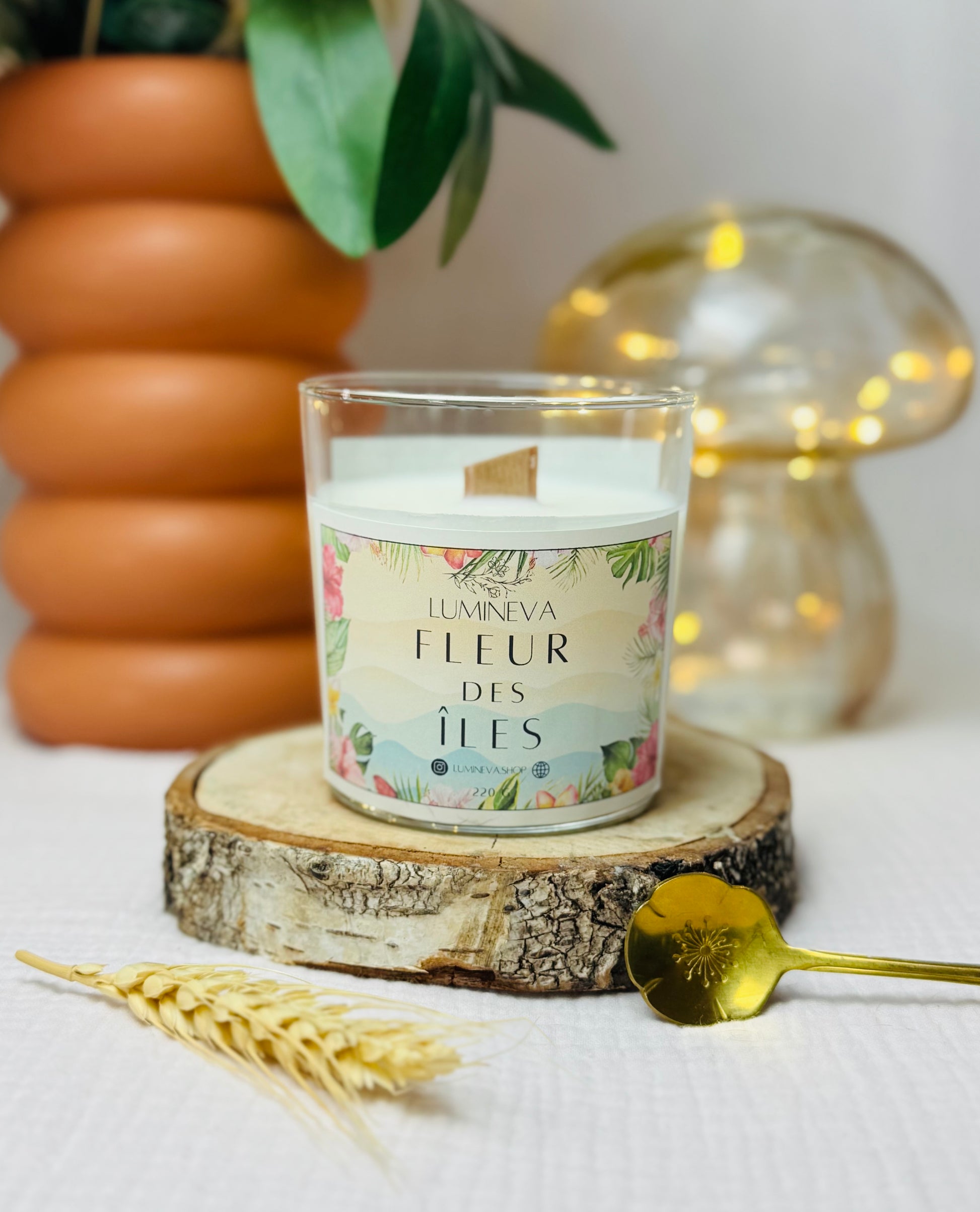 BOUGIE SIGNATURE FLEUR DES ÎLES
