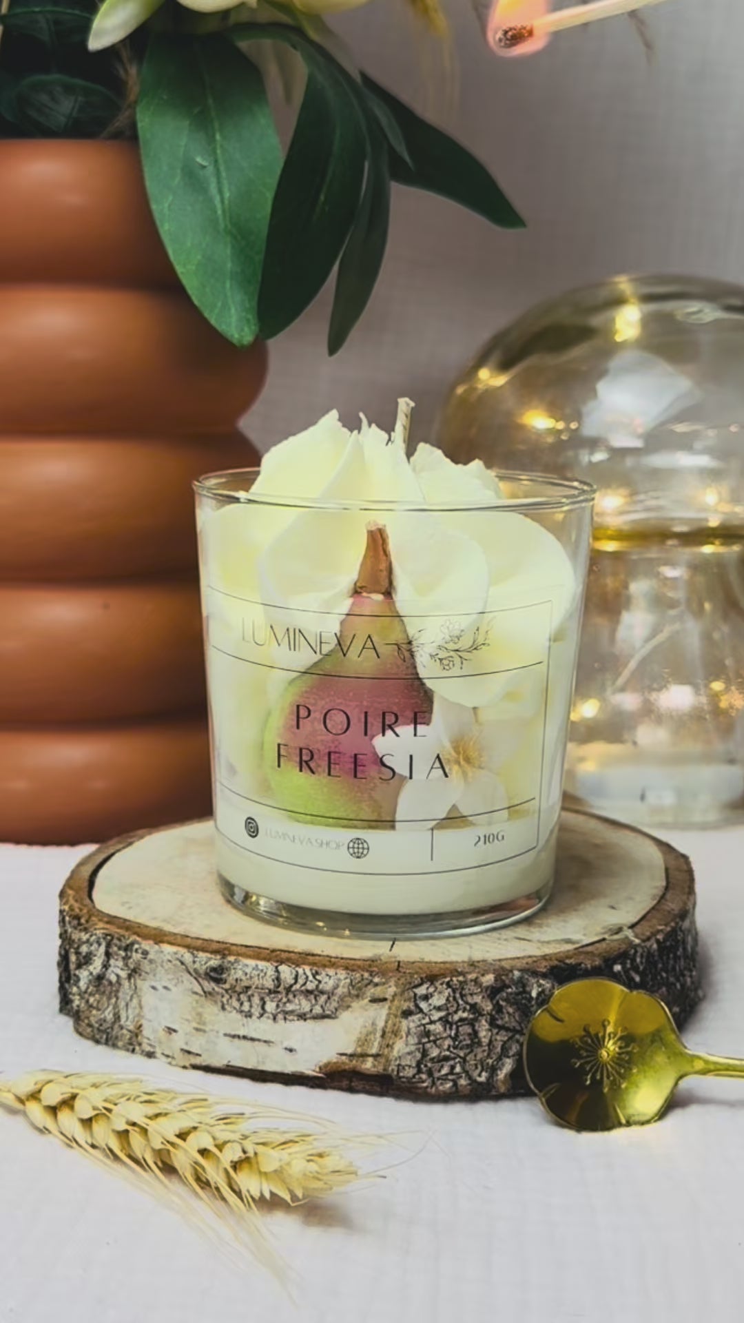 BOUGIE GOURMANDE POIRE FREESIA
